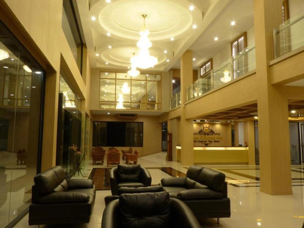 The Impress Nan Hotel מראה חיצוני תמונה