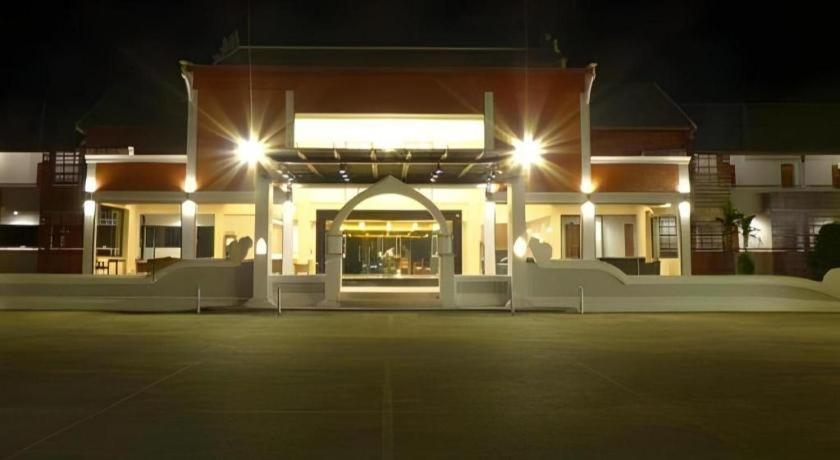 The Impress Nan Hotel מראה חיצוני תמונה