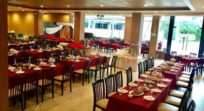 The Impress Nan Hotel מראה חיצוני תמונה